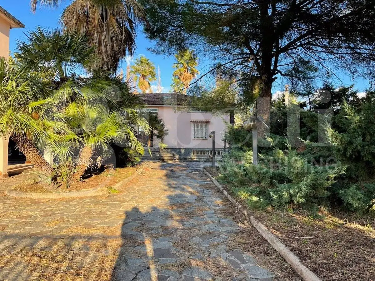 Villa in vendita a Battipaglia