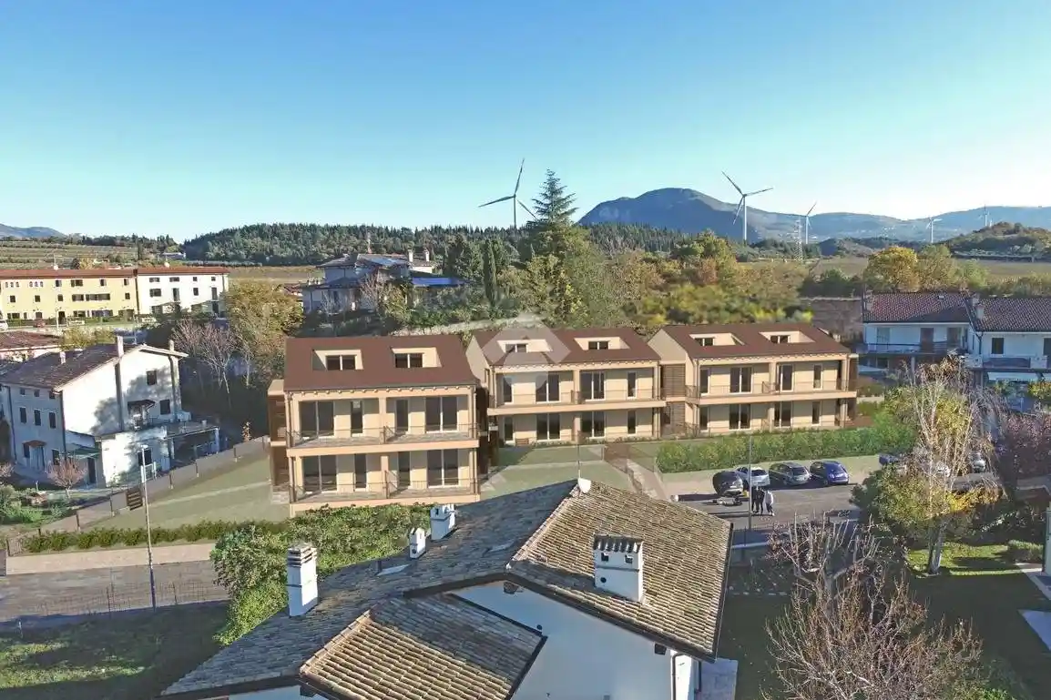 Appartamento in vendita a Affi