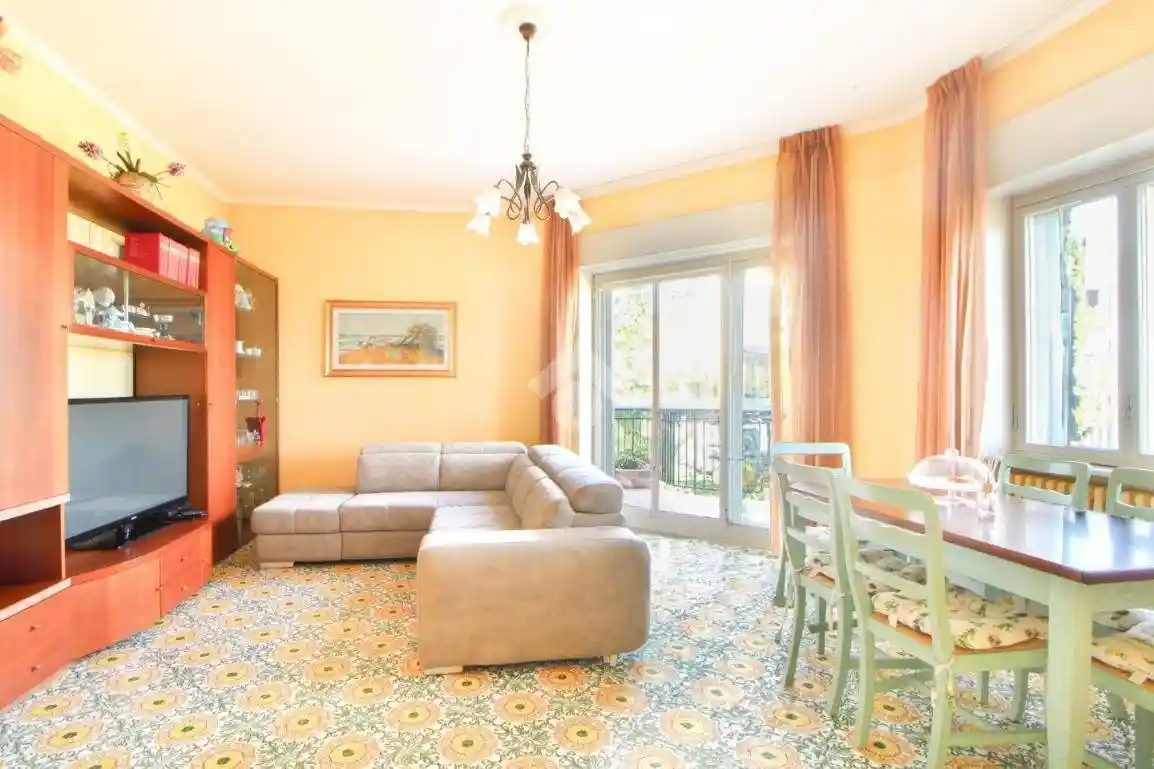 Quadrilocale via Papa Giovanni XXIII 8, Centro, Miglianico - foto 4