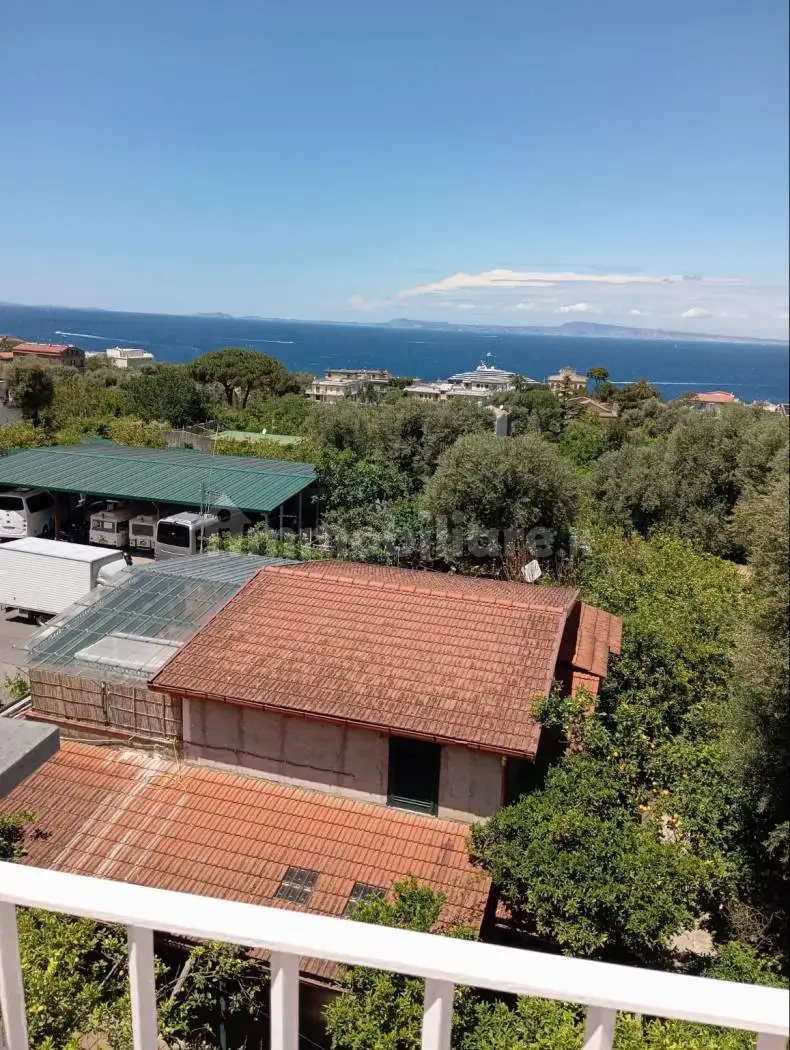Appartamento in affitto a Sorrento