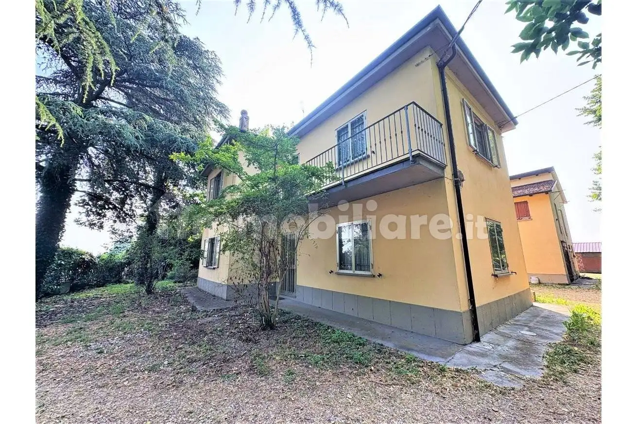 Villa in vendita a Castel Guelfo di Bologna