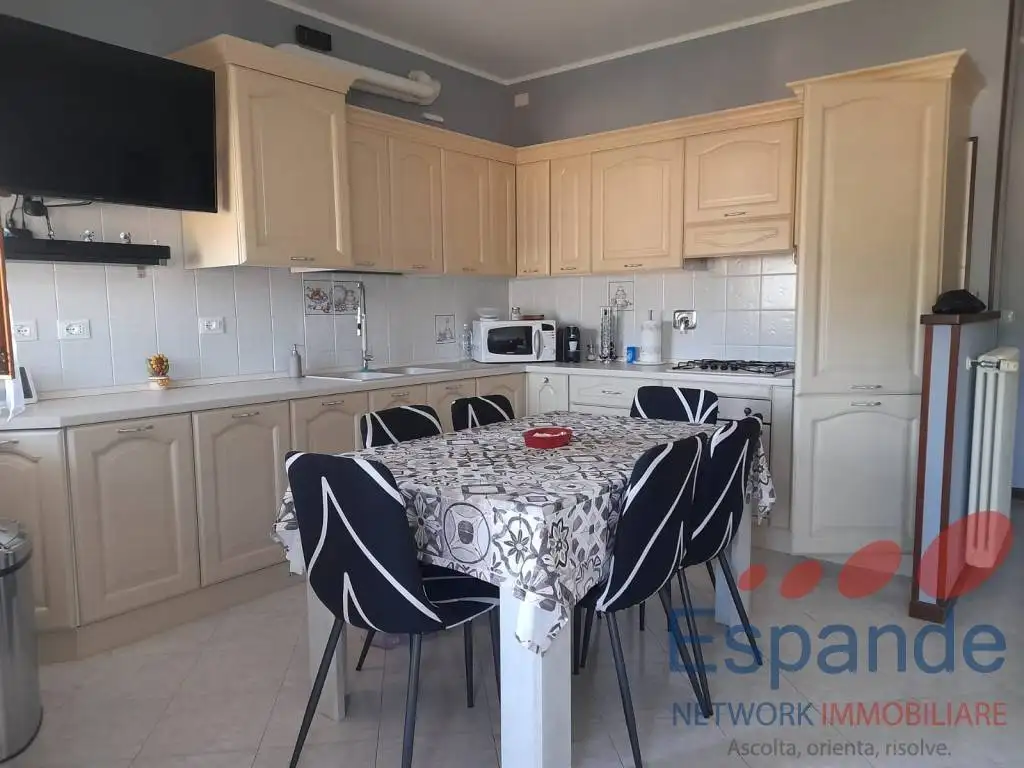 Appartamento in vendita a Castel di Casio