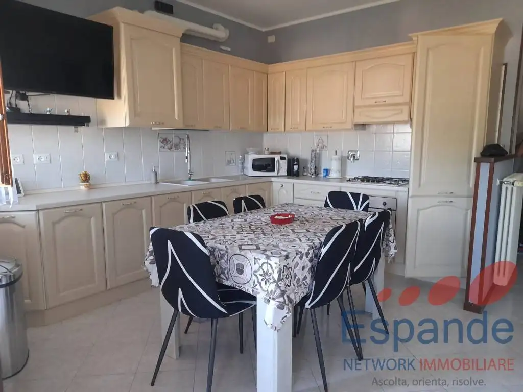 Trilocale buono stato, Castel di Casio - foto 3