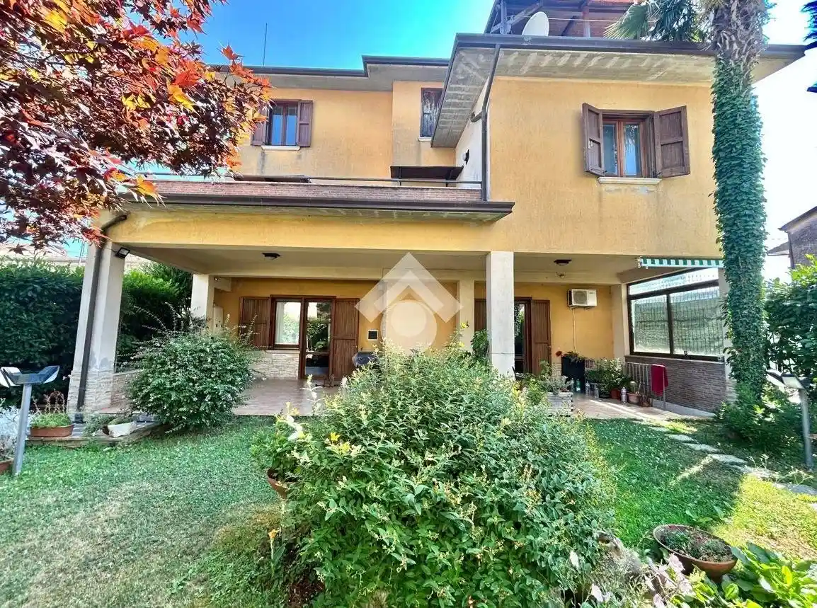 Villa unifamiliare via Casino Bizzarro 104, Trescine, Cervinara - foto 3