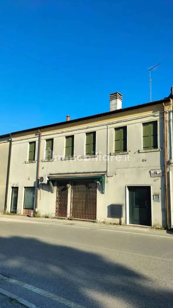 Palazzo - Edificio in vendita a Mira