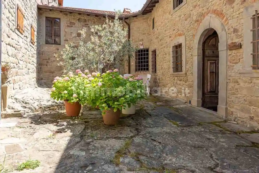 Casa indipendente in vendita a Poppi