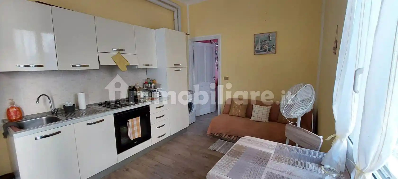 Bilocale via Artallo 8, Porto Maurizio, Imperia - foto 2