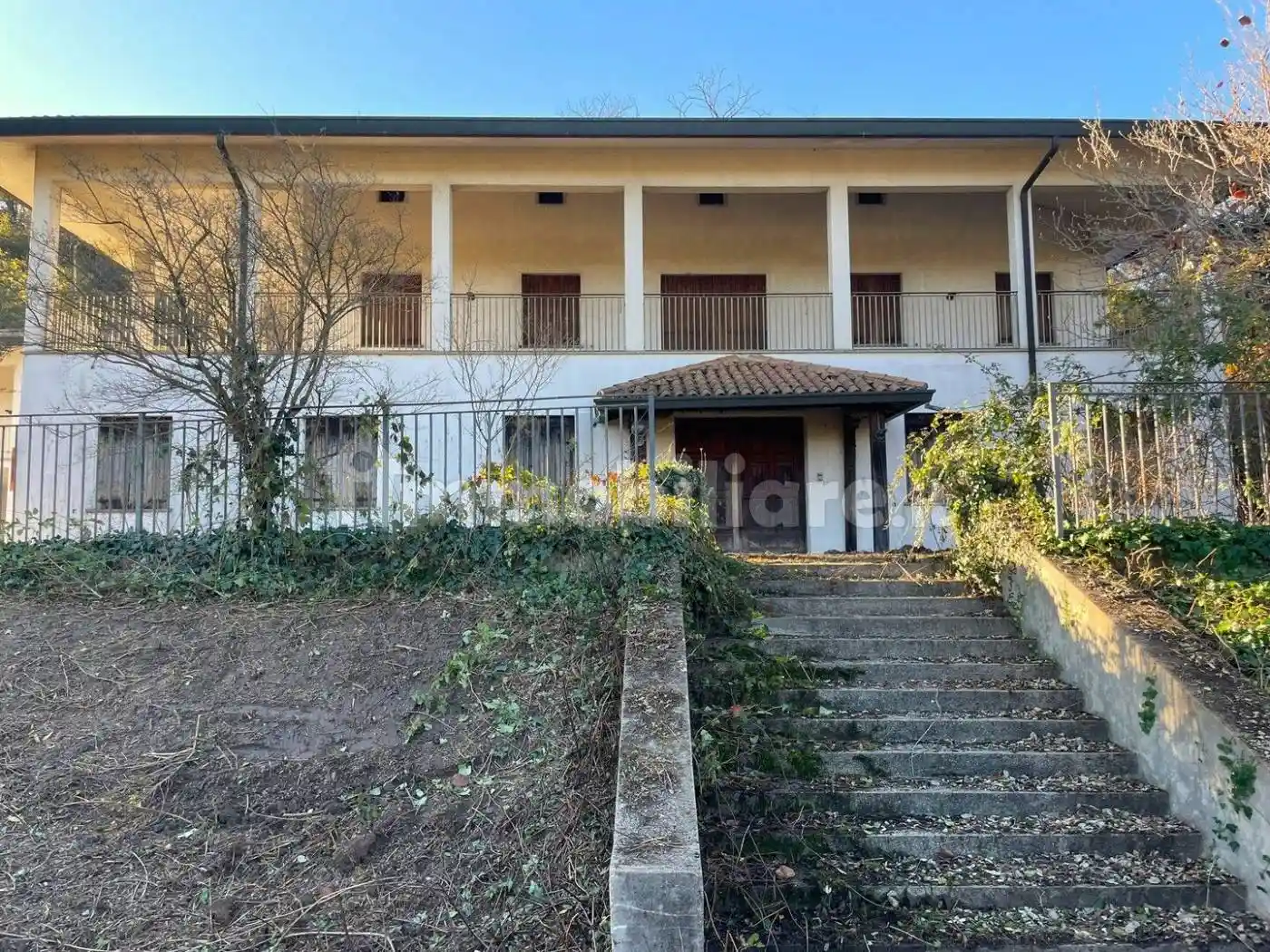 Palazzo - Edificio in vendita a Teolo