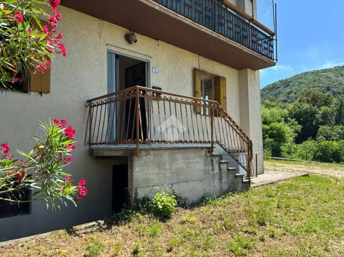 Appartamento in vendita a Montenars