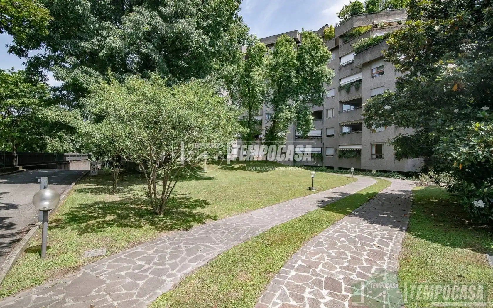 Appartamento in vendita a Monza