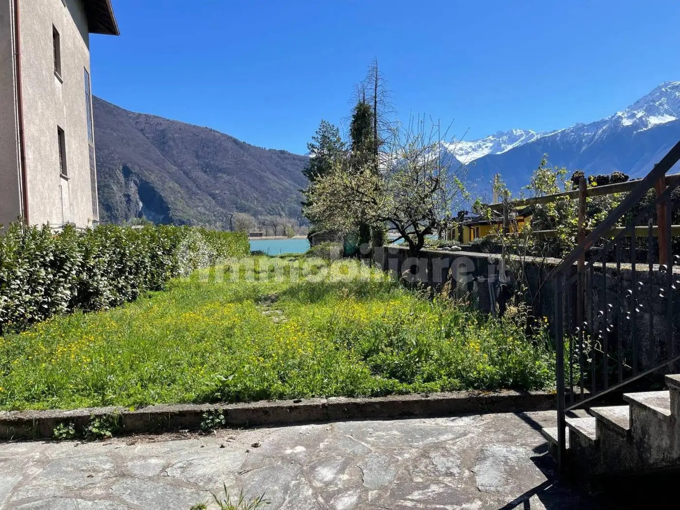 Casa indipendente in vendita a Sorico