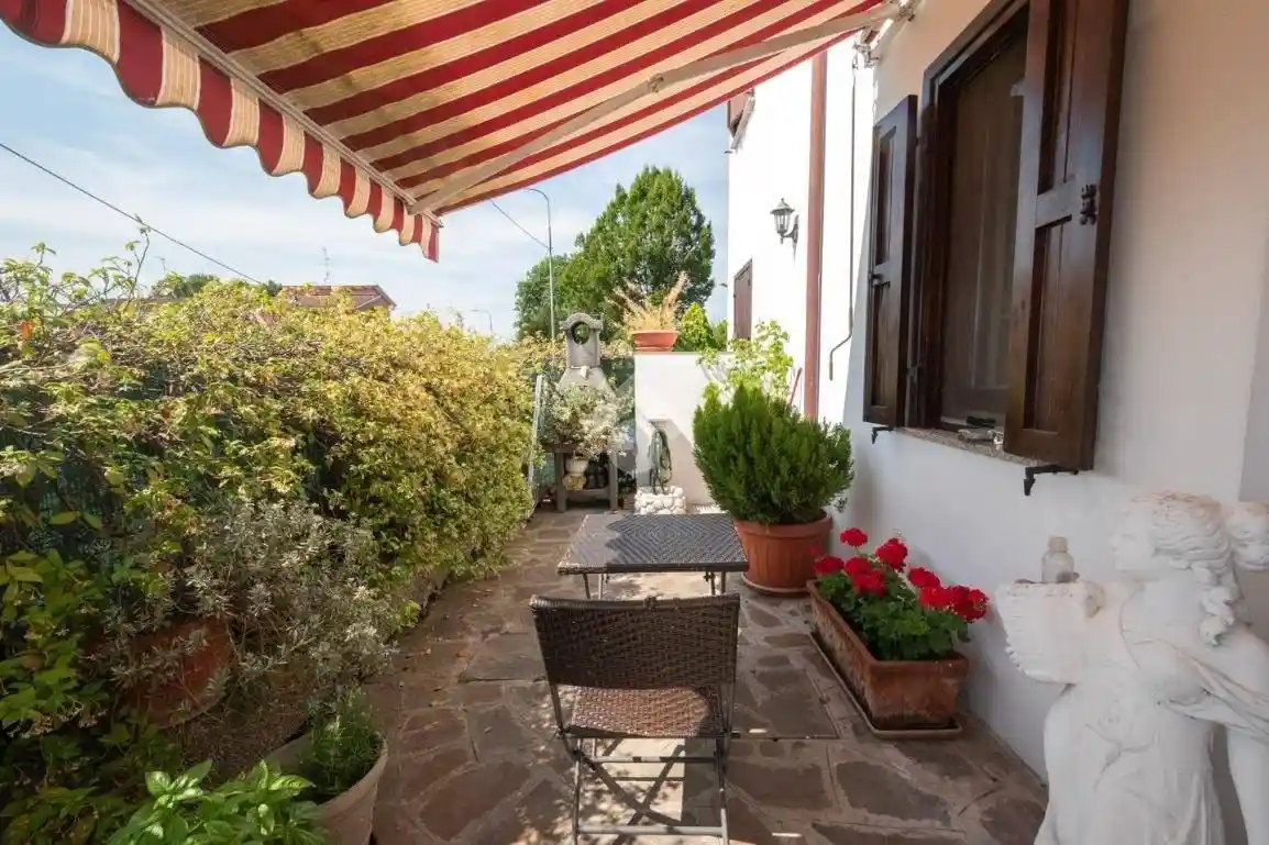 Casa indipendente in vendita a Carpi