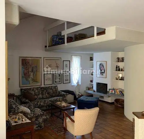 Villa unifamiliare, buono stato, 300 m², Cremenaga - foto 4