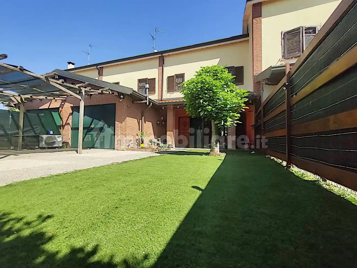 Villetta a schiera - foto 2