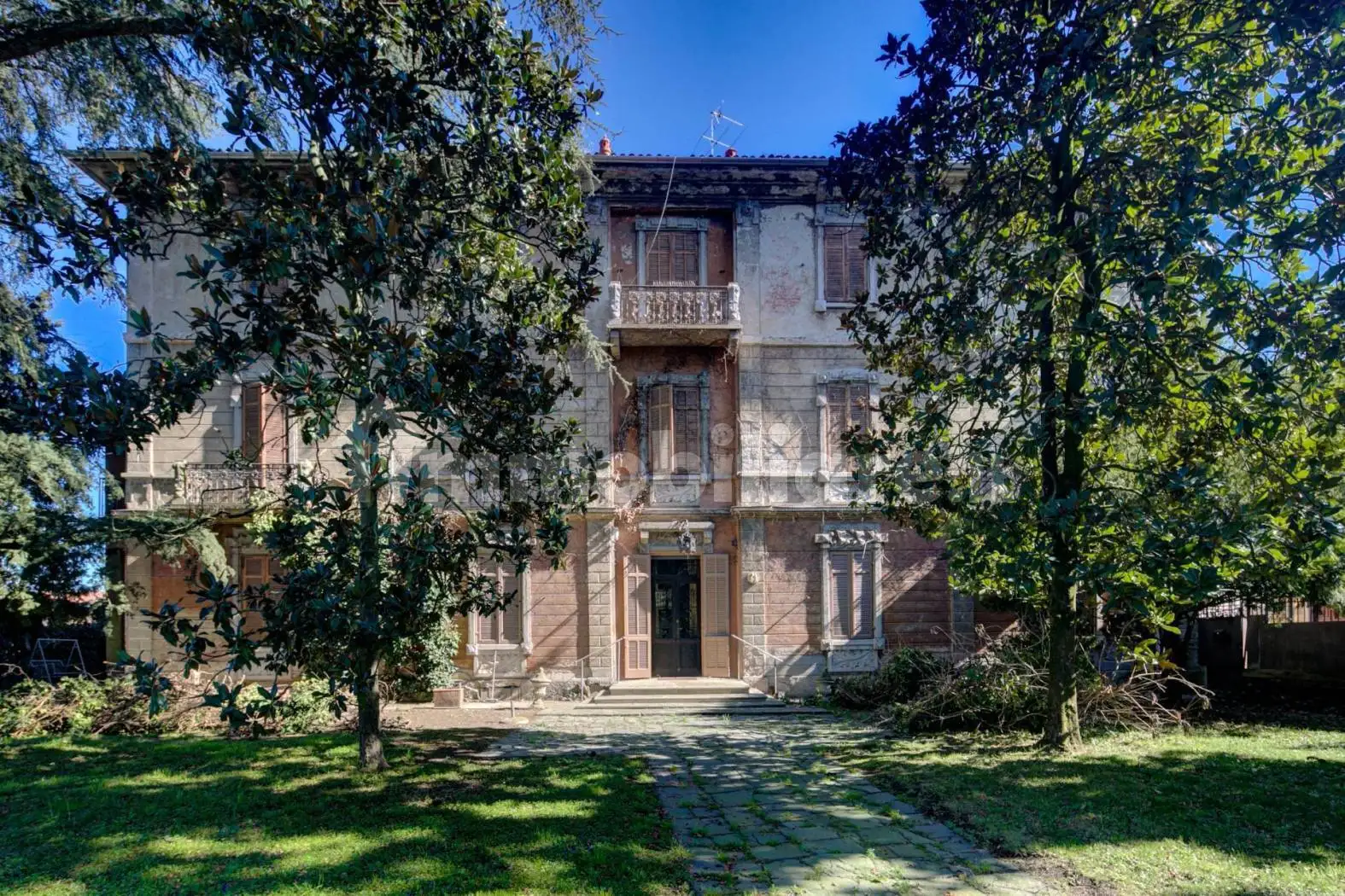 Villa in vendita a Alessandria