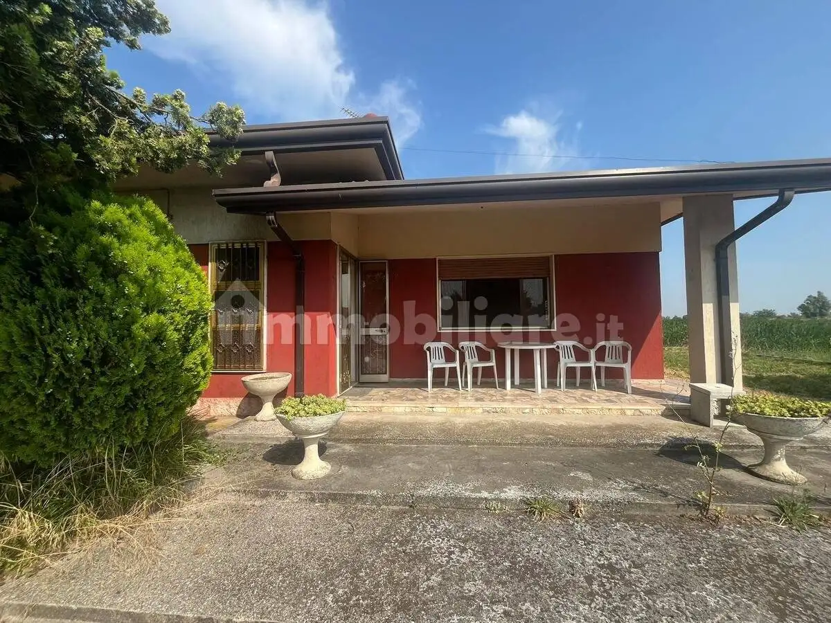 Villa unifamiliare via Romea Commerciale 30, Ariano nel Polesine - foto 5