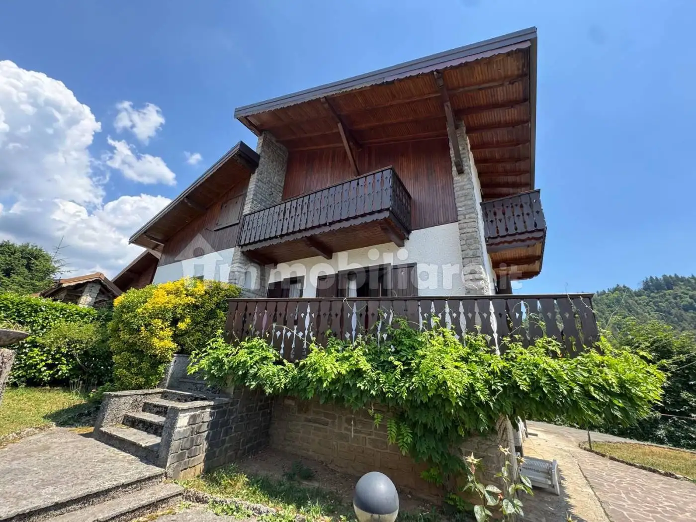 Villa in vendita a Fino del Monte