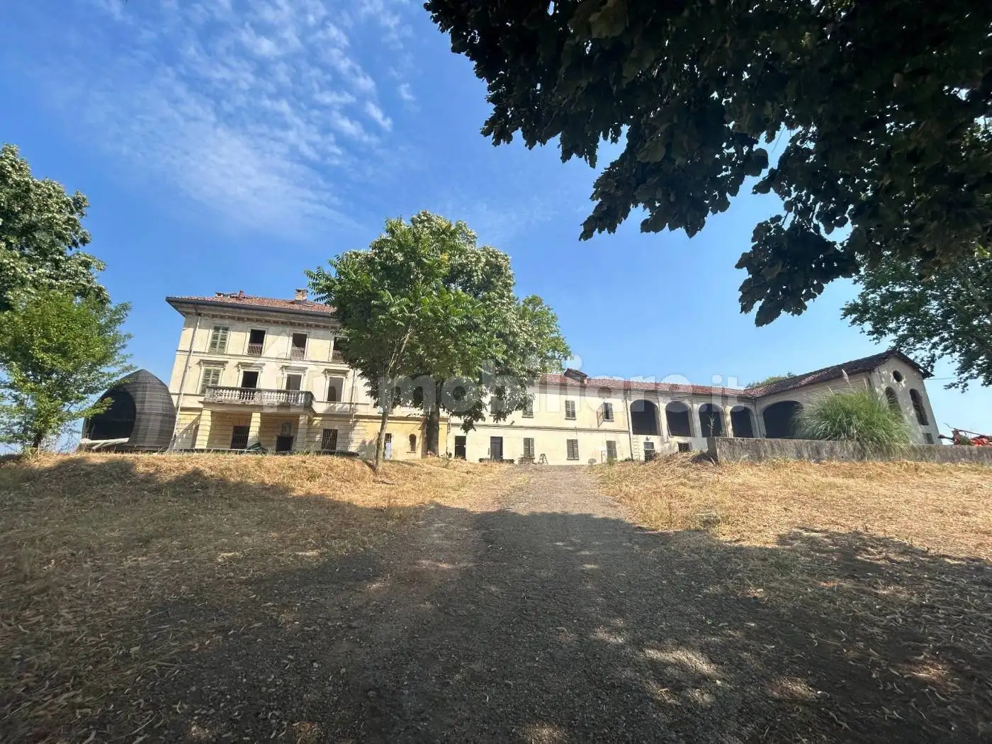 Rustico - Casale in vendita a Asti