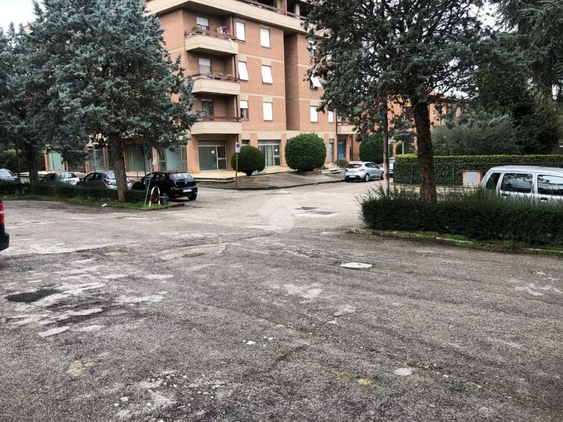 Appartamento via Alcide De Gasperi 25, Bastia, Bastia Umbra - foto 4