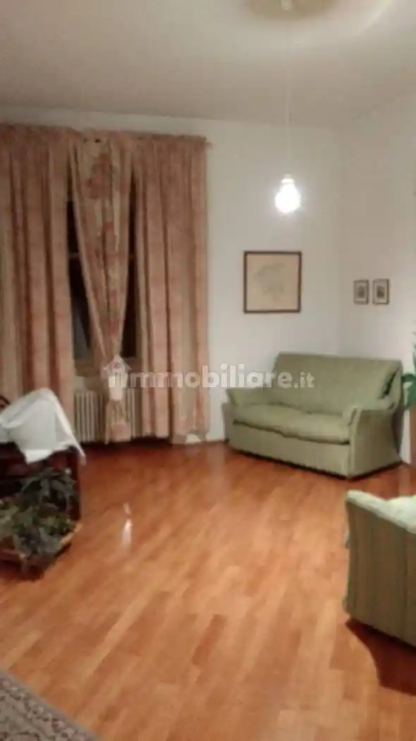 Trilocale piazza della Vittoria - Siegesplatz, Gries - San Quirino, Bolzano - foto 2