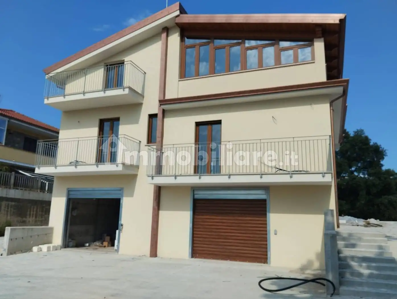 Palazzo - Edificio in vendita a Santa Marina