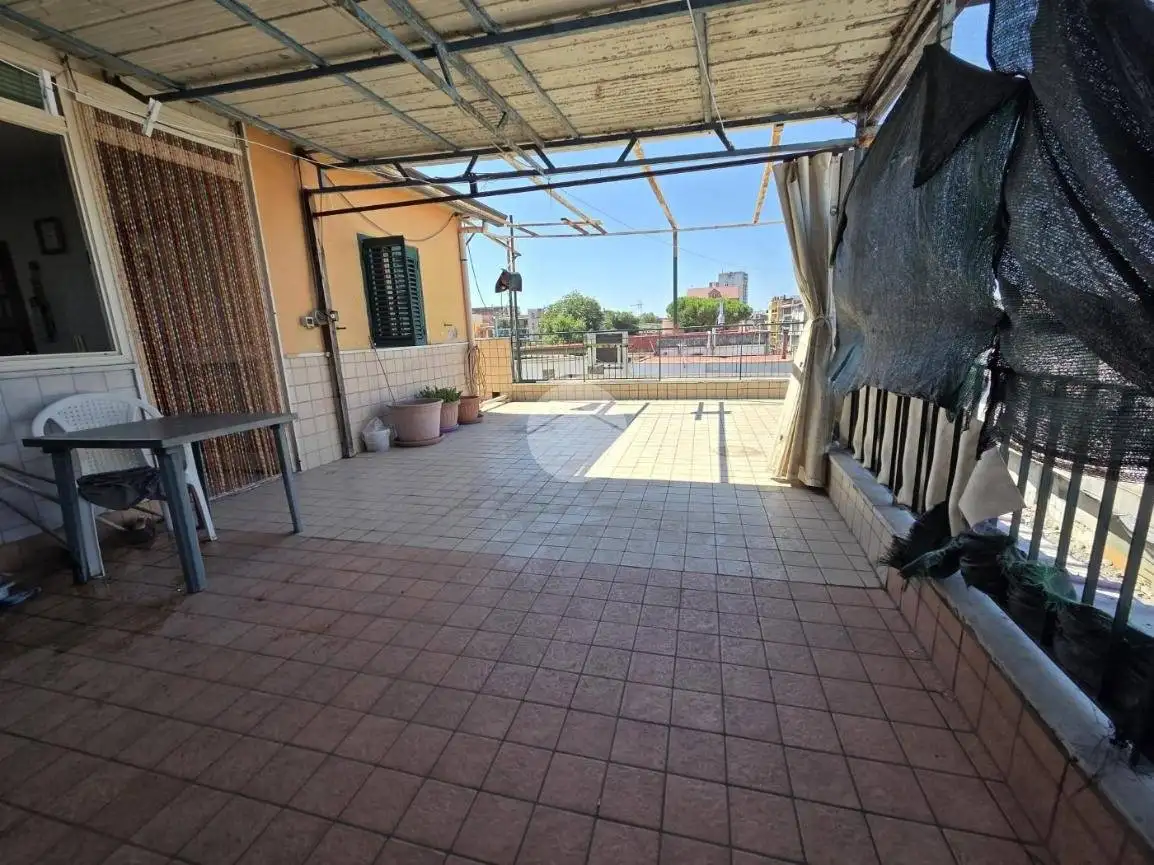 Appartamento in vendita a Napoli