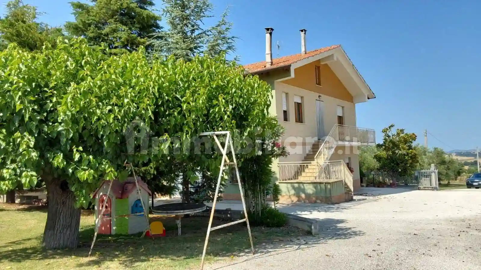 Villa - foto 2