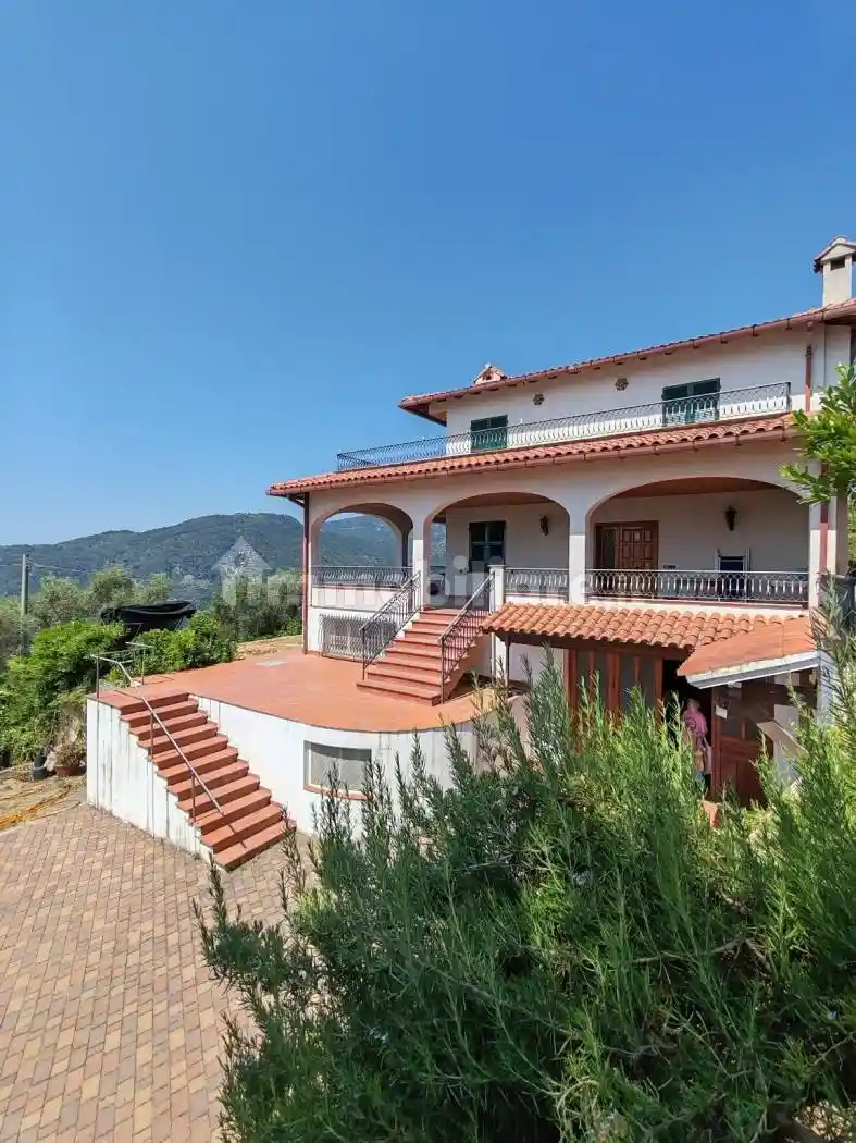 Villa in vendita a Ventimiglia