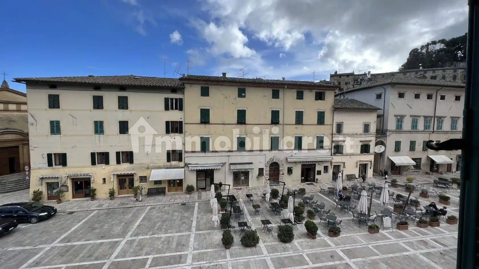 Appartamento in vendita a Cetona