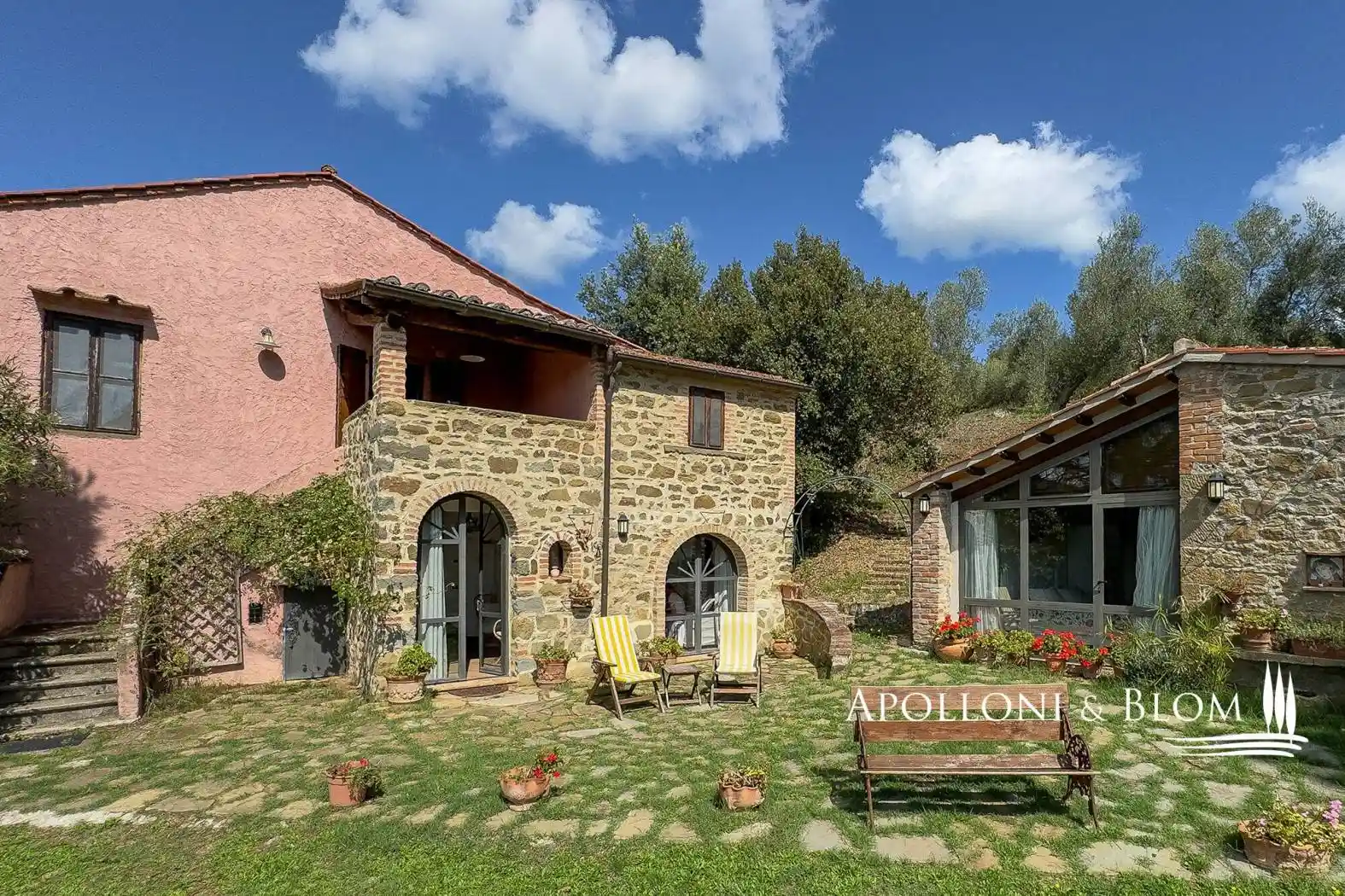 Rustico - Casale in vendita a Tuoro sul Trasimeno