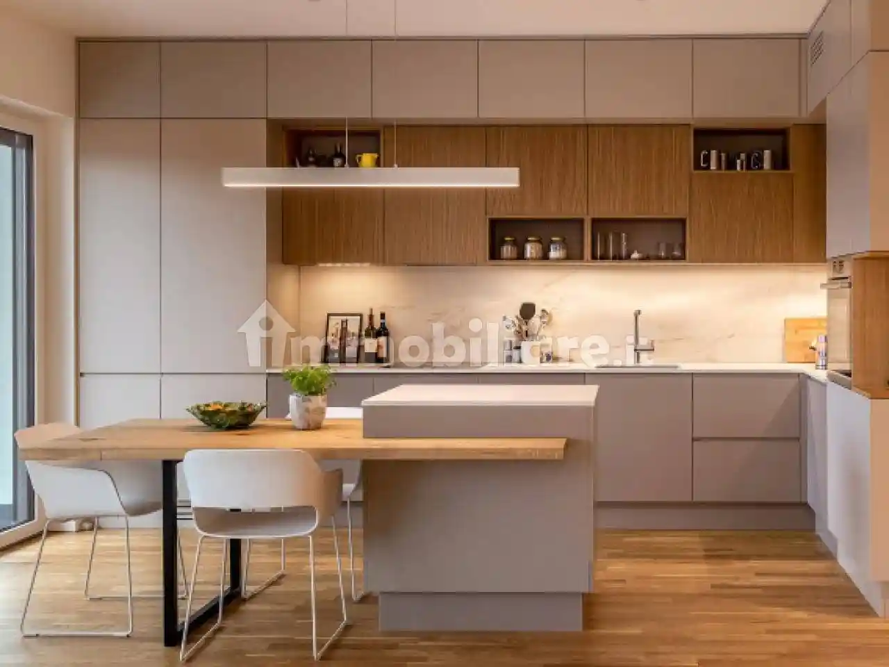 Appartamento in vendita a Piacenza