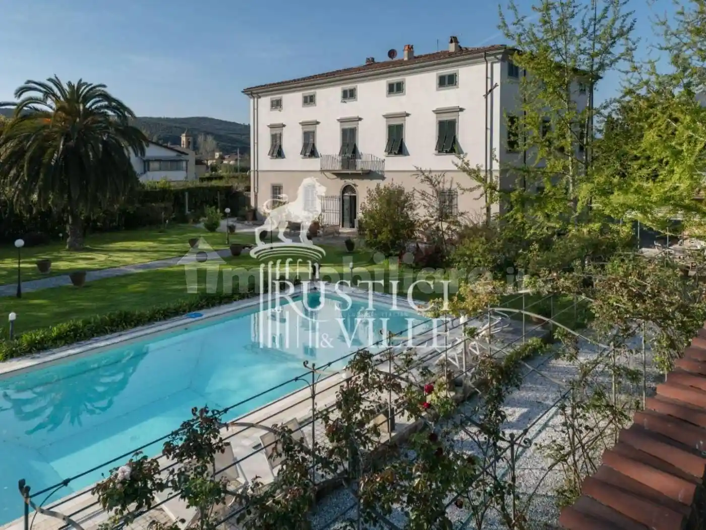 Villa in vendita a Pisa