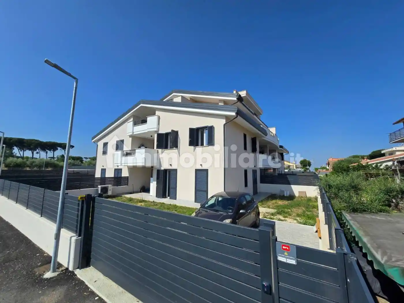 Trilocale via Acqualandroni 22C, Tor Vergata, Roma - foto 2