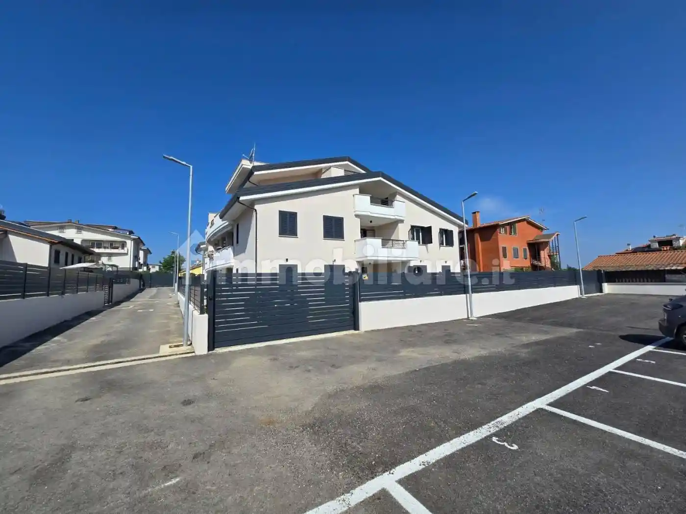 Trilocale via Acqualandroni 22C, Tor Vergata, Roma - foto 4