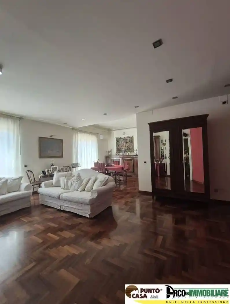 Appartamento in vendita a Palermo