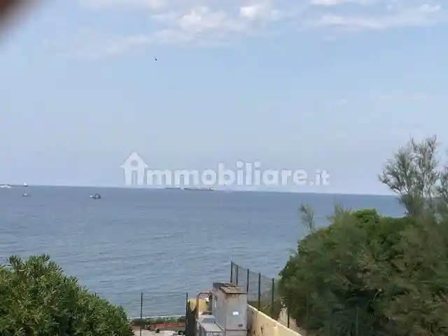 Villa in vendita a Livorno