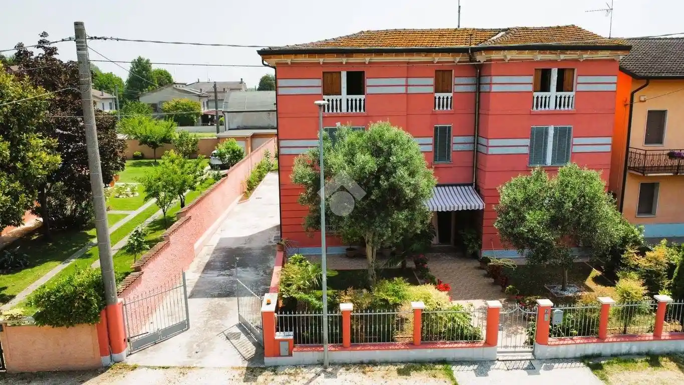 Villa in vendita a Bagnolo San Vito