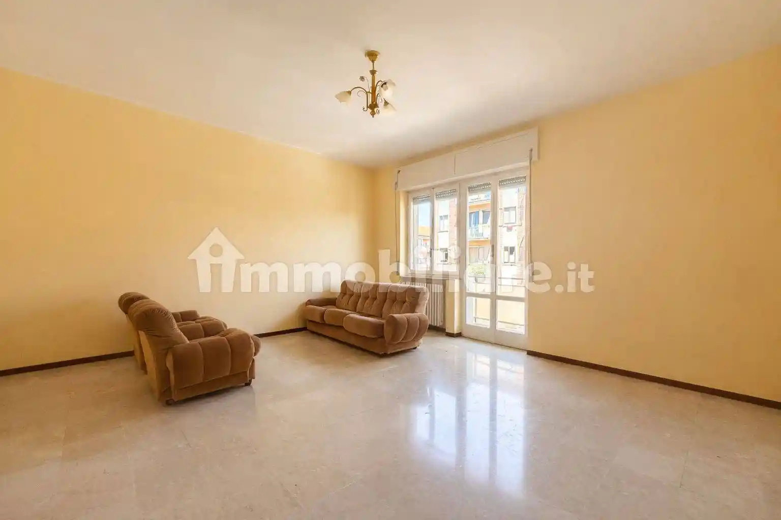 Appartamento in vendita a Piacenza