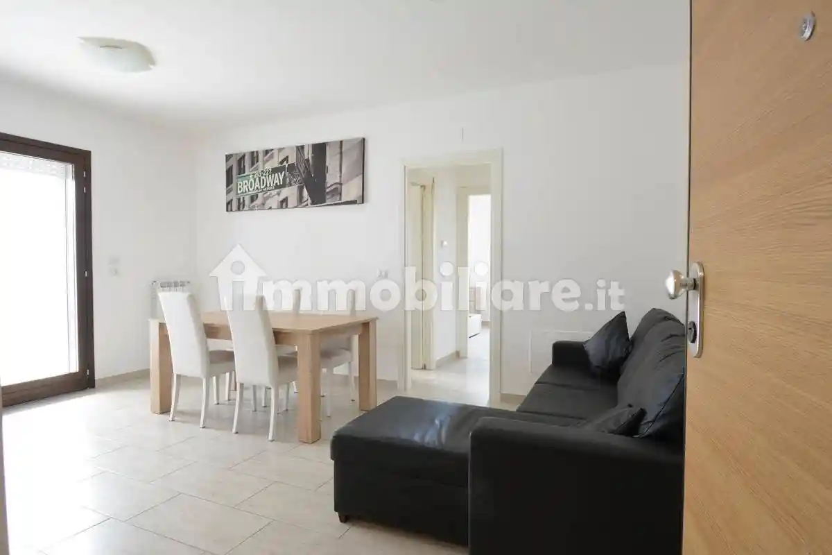 Bilocale via della Fornace 4, Loreto Aprutino - foto 3