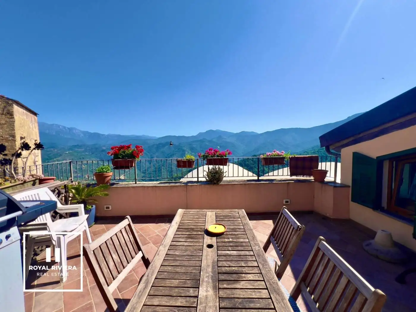 Appartamento in vendita a Perinaldo