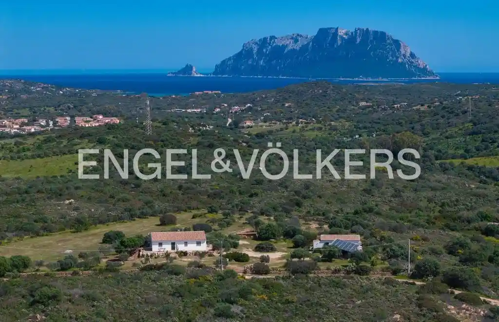 Rustico - Casale in vendita a Olbia