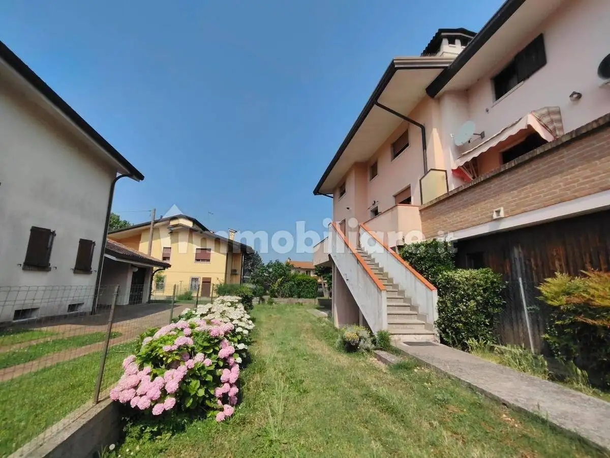 Villa in vendita a Loreo