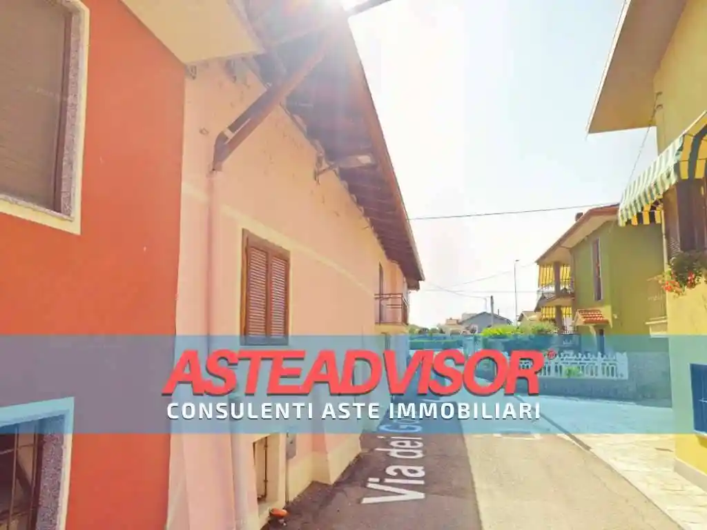 Casa indipendente in vendita a Busca