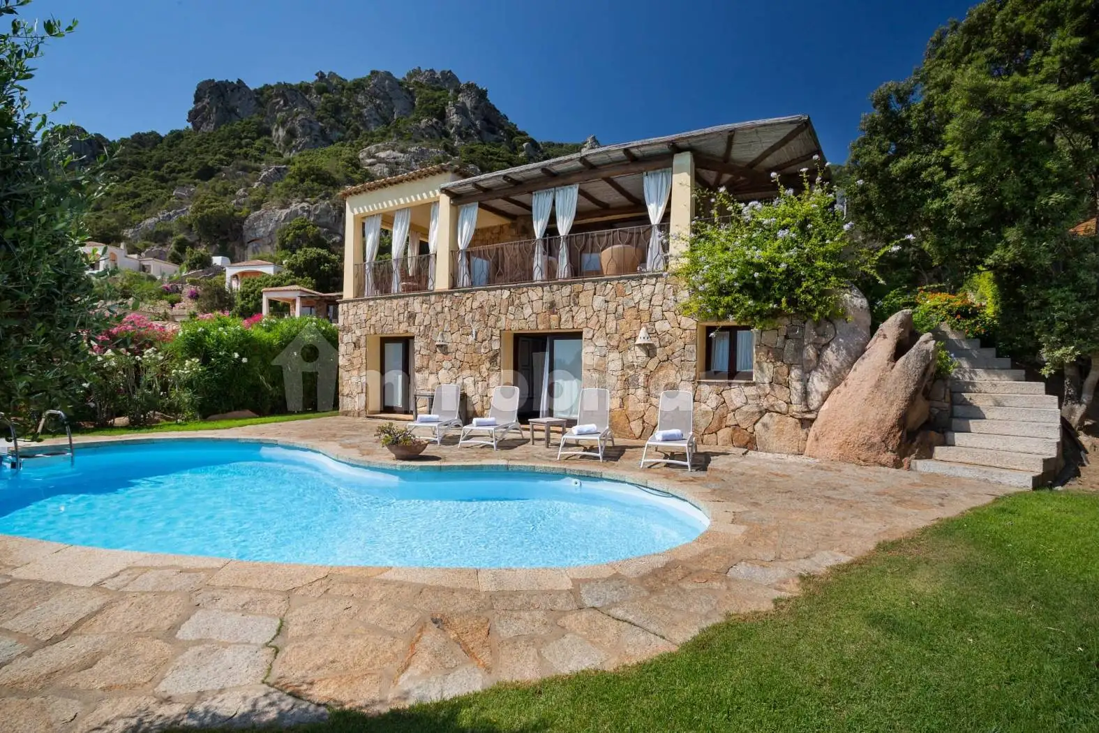 Villa in affitto a Arzachena