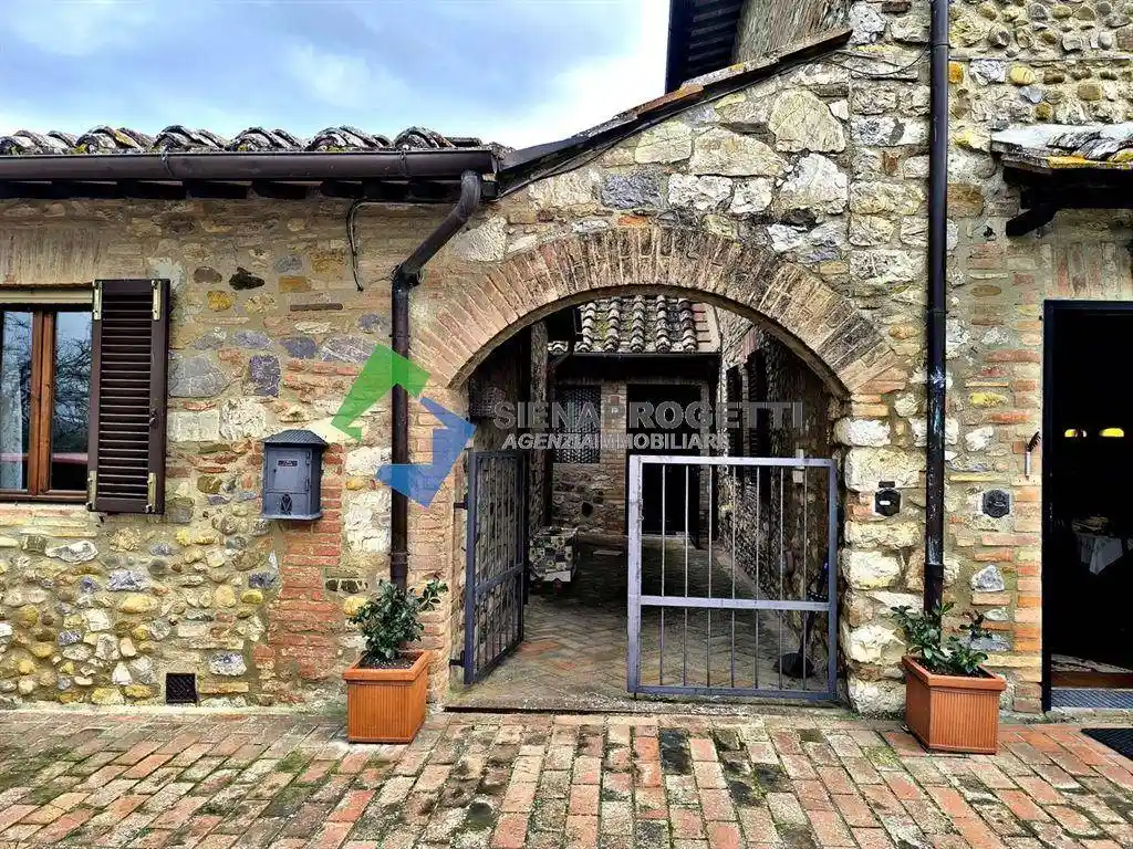 Appartamento in vendita a Castelnuovo Berardenga