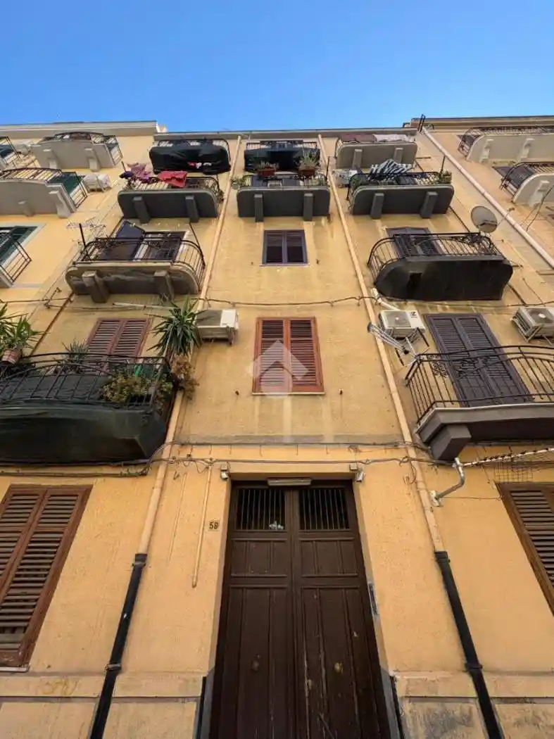 Appartamento in vendita a Palermo