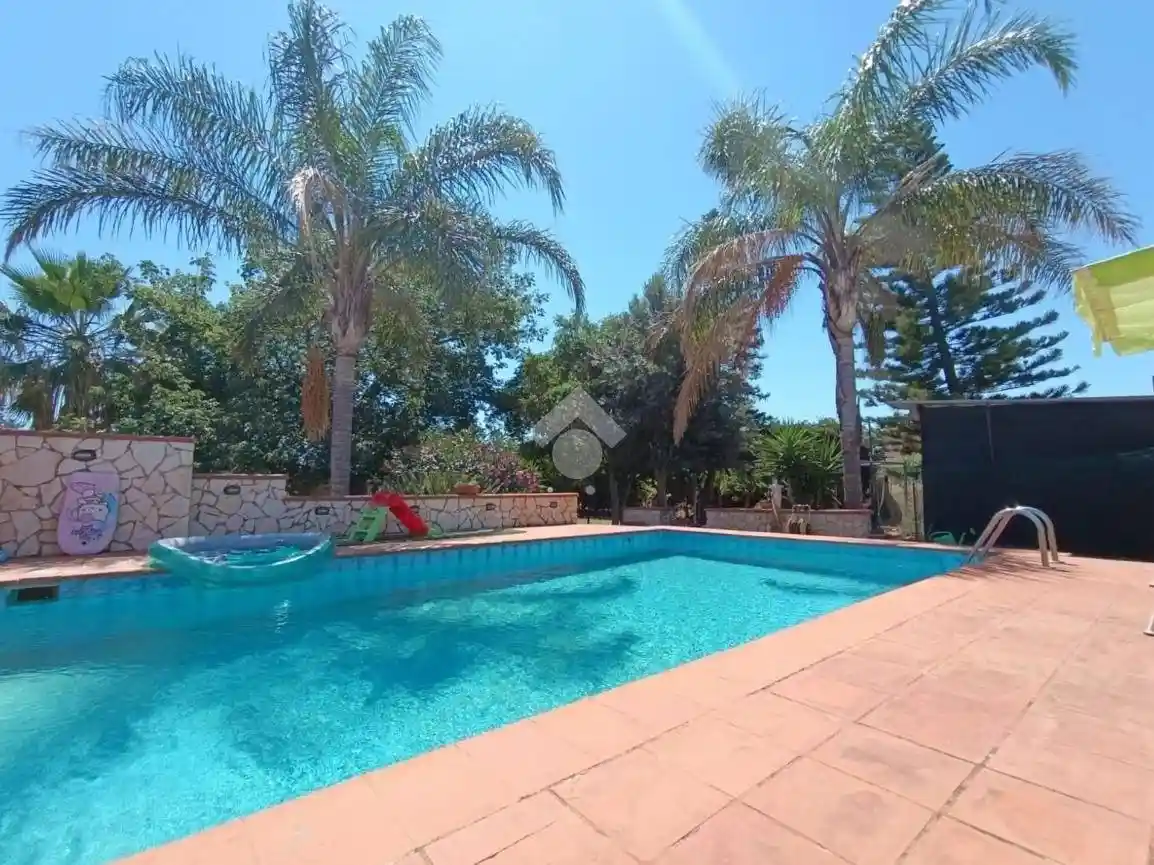 Villa in vendita a Ficarazzi