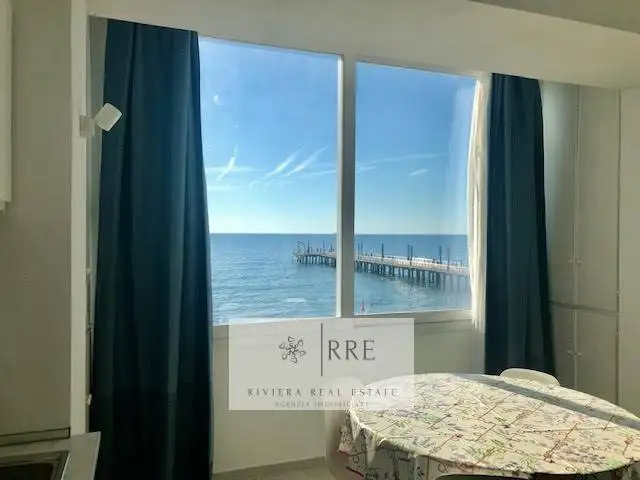 Appartamento in affitto a Alassio