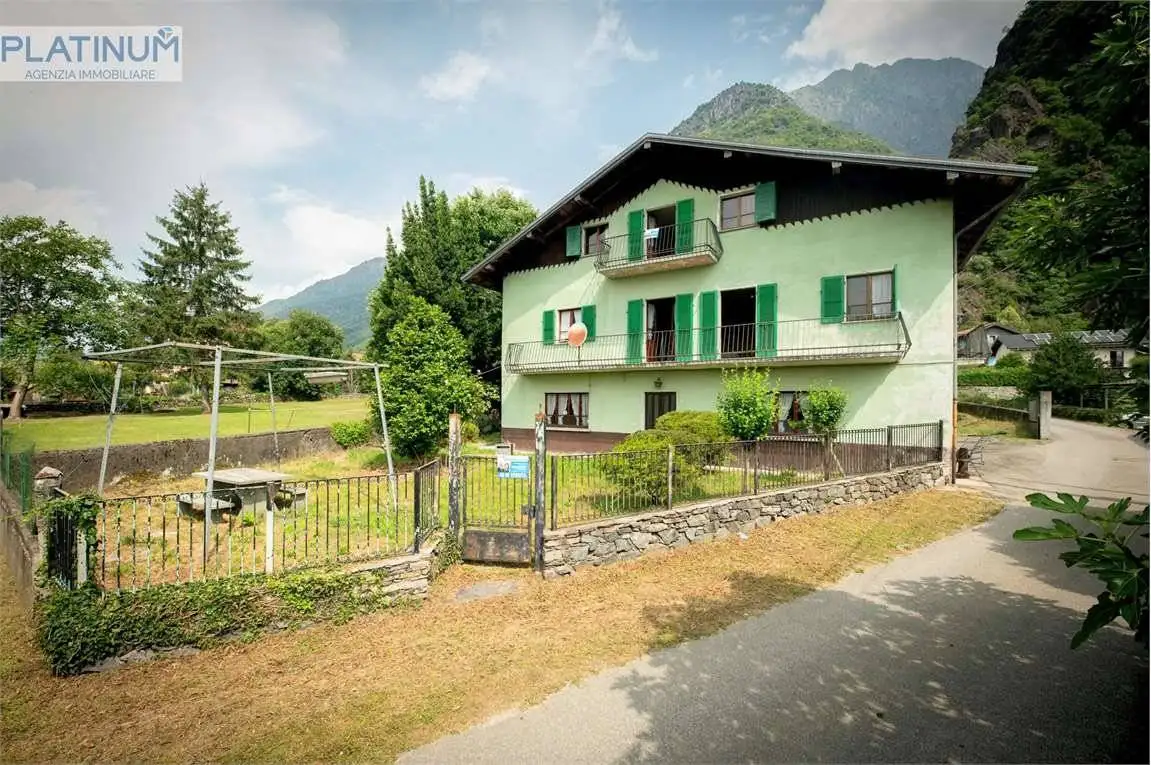 Villa in vendita a Mergozzo