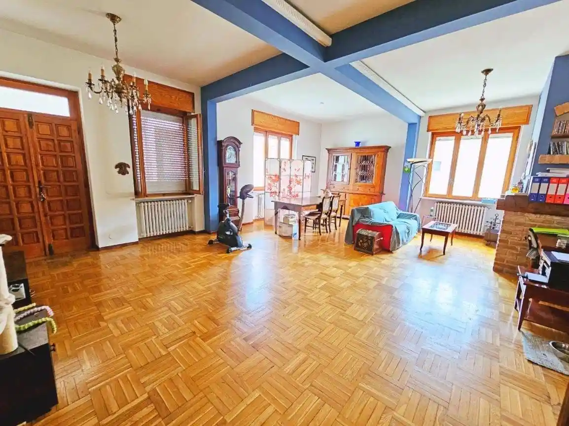 Casa indipendente in vendita a Alessandria